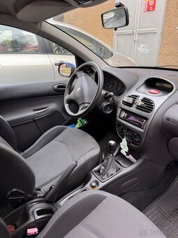 Peugeot 206 1,4 - prodej na díly/ opravu - 5