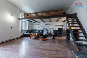 Prodej bytu 3+1, 97 m², Nejdek, ul. náměstí Karla IV. - 5