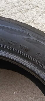 245/45 R18 letni - 5