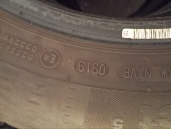 Prodám letní pneumatiky 205 / 60 r 16 - 5
