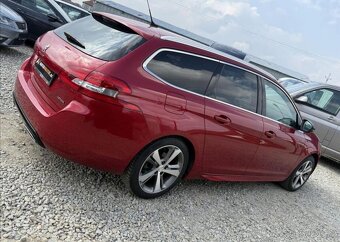 Peugeot 308 GT LINE 1.MAJ AUTOMAT DPH benzín automat 96 kw - 5