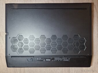 Herní notebook Alienware M15 R3 - 5