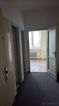 Prodej bytu 2+1, 63 m², Nálepkovo nám. - 5