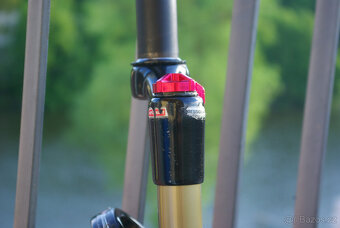 vidlice Manitou Skareb Super TPC lock, 26" - 5