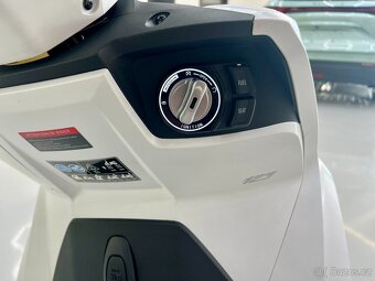 VOGE SR16 125i - 5
