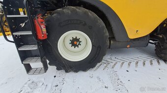 Prodám New Holland cx8.80 - 5