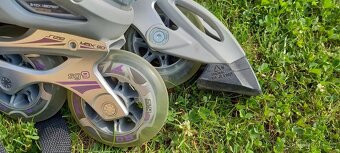 Prodám dámské brusle Rollerblade 90, vel.39 - 5