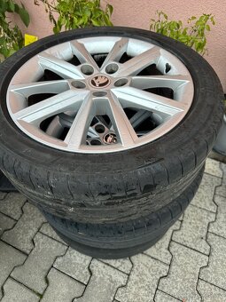 Originál 17” alu kola Škoda 225/45/17 - 5