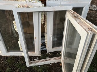 3x starší plastová okna Rehau / ABC okna 80x110cm - 5