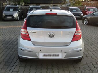 Hyundai I30 1.6 CRDi ,  66 kW nafta, 2010 - 5