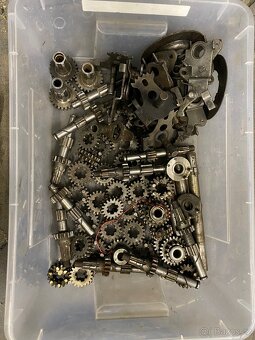 Jawa pionýr díly - 5