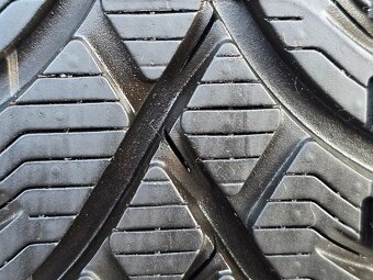 Zimní Kleber 195/65/15 + disky - 5