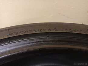 Bridgestone 255/40 R20 101Y 1x6mm; 1x5mm - 5