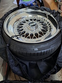 Třídílna BBS Rs 18" 5x120 - 5