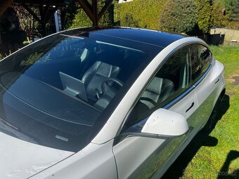 Tesla Model 3 Long Range - 5