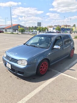 Volkswagen Golf IV - 5