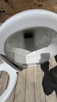 WC zachos s prkynkem - 5
