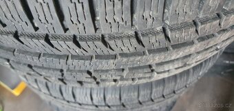 Zimní pneu Nokian 215/50 R17 - 5