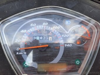 Kymco Super 8 125 (2016) kufr, plexi SUPER CENA - 5