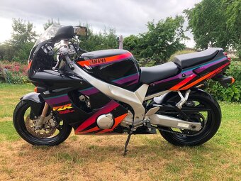 Yamaha FZR 600R, plně funkční, velmi zachovalá - 5
