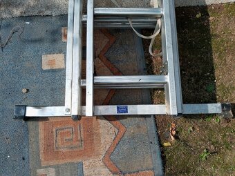 Proteco - Trojdílný hliníkový žebřík 3x11 příček - 5