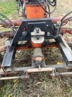 Unhz 500 , nakladač , Vyvážečka - 5