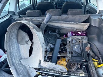 Škoda Fabia 2 lift  1.6Tdi  nepojízdná - 5