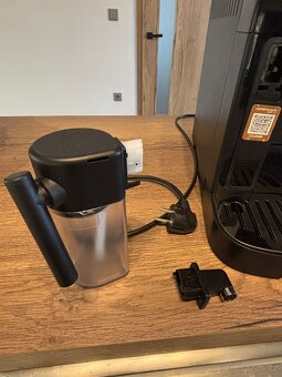 Kávovar DeLonghi Magnifica - 5