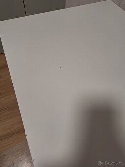 IKEA MICKE psací stůl 73x50 bílý - 5