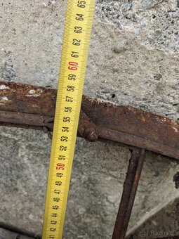 Litinová okna ze stáje - 5