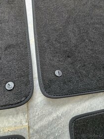 BMW e38 OE Velurove koberečky NOVÉ - 5