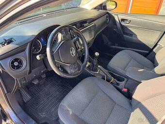 Prodám Toyota Corolla 1,6 97 kW - 5