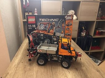 Lego Technic 8110 - 5