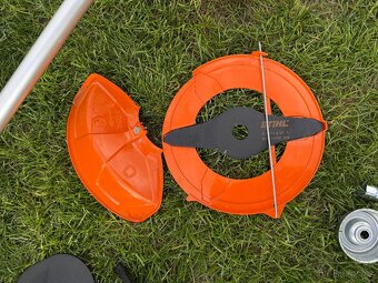 Aku křovinořez Stihl FSA 90 - 5