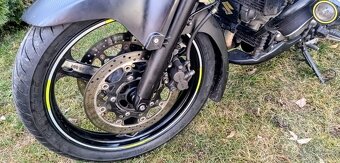 Suzuki V - Strom 650 DL - 5
