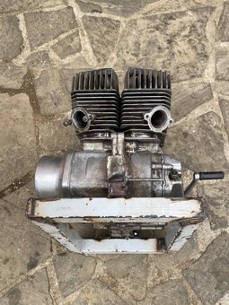 Motor jawa 350/638 - 5