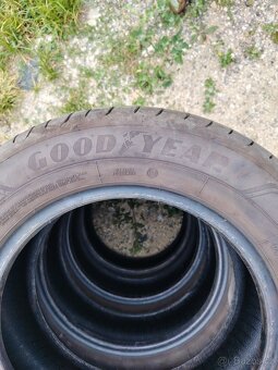 Sada letních pneu Goodyear 195/65 R15 - 5