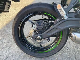 Kawasaki Z650 - 5