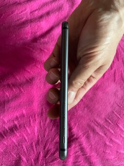 iPhone 8 64GB - 5
