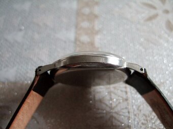 hodinky Omega JUMBO - 5