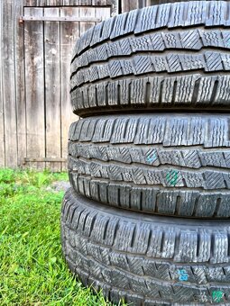 215/60 R17C 104/102H Zimní Michelin Agilis - 5