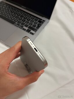 iPhone 16 Pro 256GB - 5