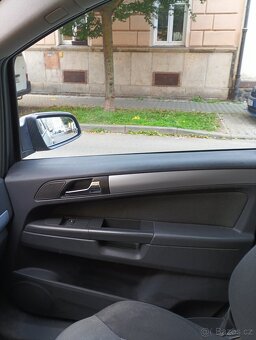 Prodám Opel Zafira 2006 1.9 nafta - 5
