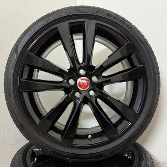 DVOUROZMĚRNÁ JAGUAR XE 5x108 R19+LETNÍ PNEU 6mm - 5
