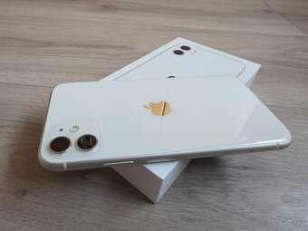 iPhone 11 64GB White - 5