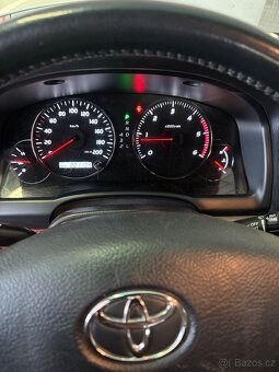 Toyota Land Cruiser - 5