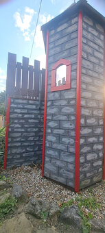 Hrad se skluzavkou - dětské hřiště - 5