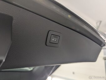 Opel Astra ST 1.6 Bi-CDTI

2017 - 5