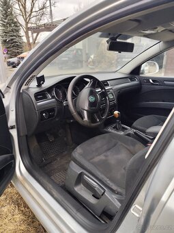 Škoda Superb 2 na náhradní díly - 5