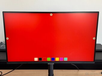 LCD Monitor 27" Samsung ViewFinity S800UA - jako nový - 5